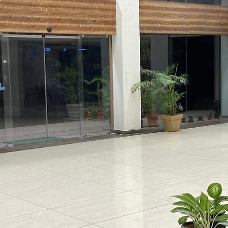 Heaven 7 Hotel & Resort Himatnagar Exterior foto